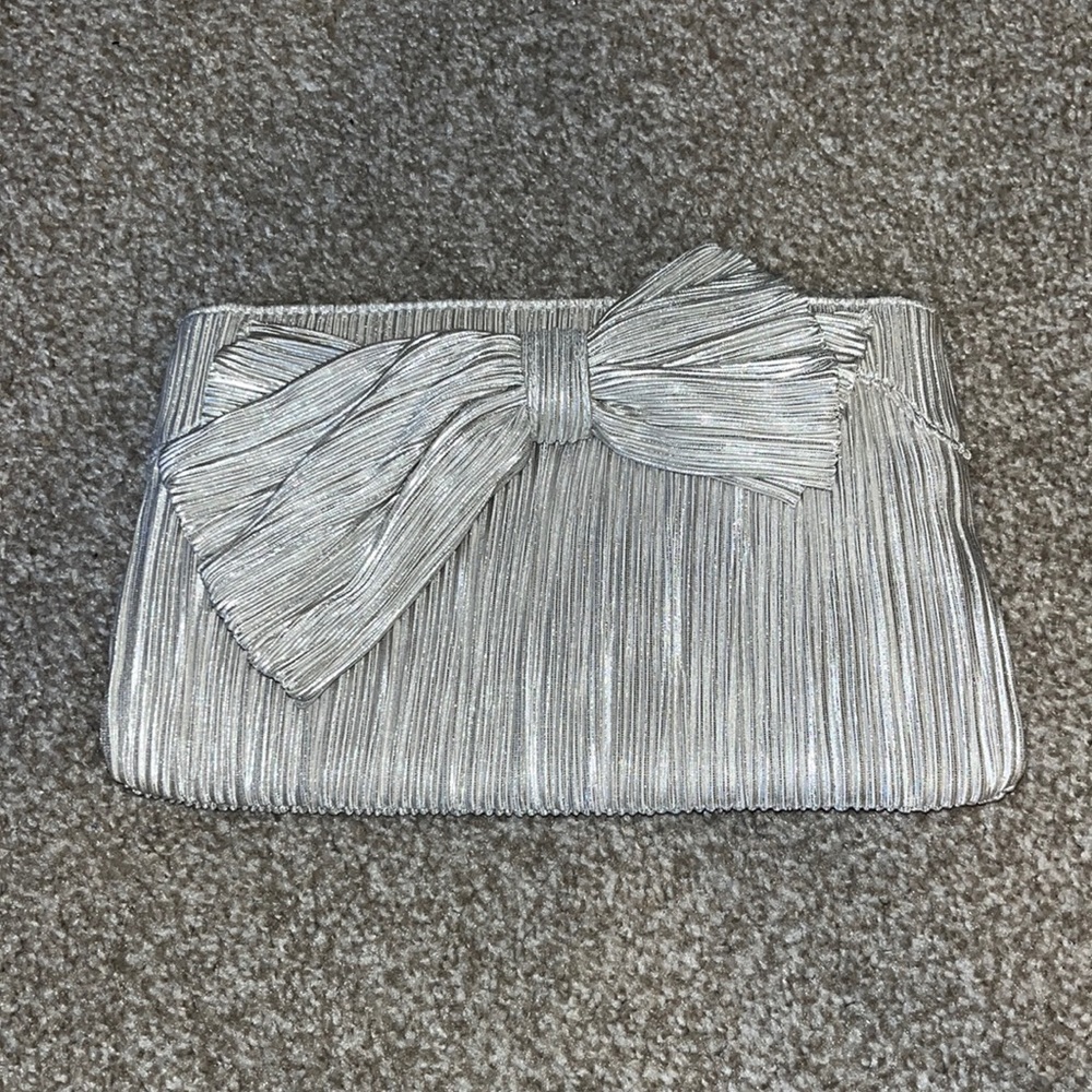 Lulus clutch/crossbody